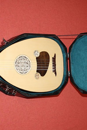 Oud and Case